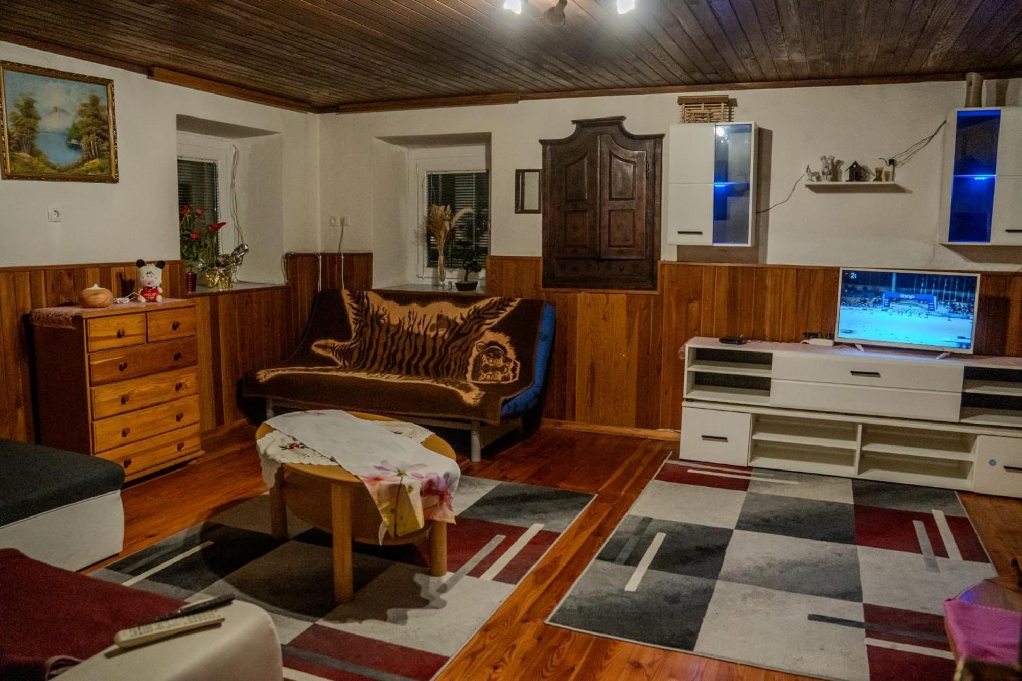 Ostello Sigma House Mojstrana Esterno foto
